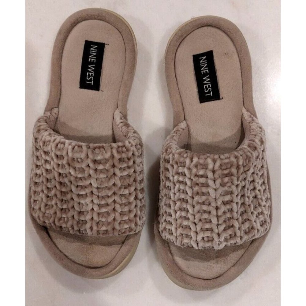 Nine West Chenille House Slipper Shoe Women's Medium Size US 5-6 Champagne Color